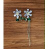 Boucles d'oreilles dépareillées