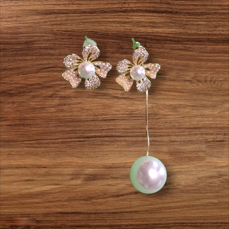 Boucles d'oreilles dépareillées