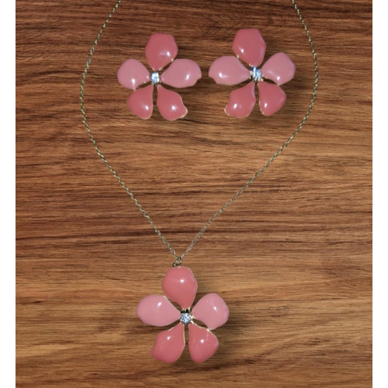 Ensemble boucle d'oreille & collier