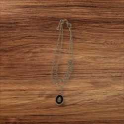 Collier Ikita